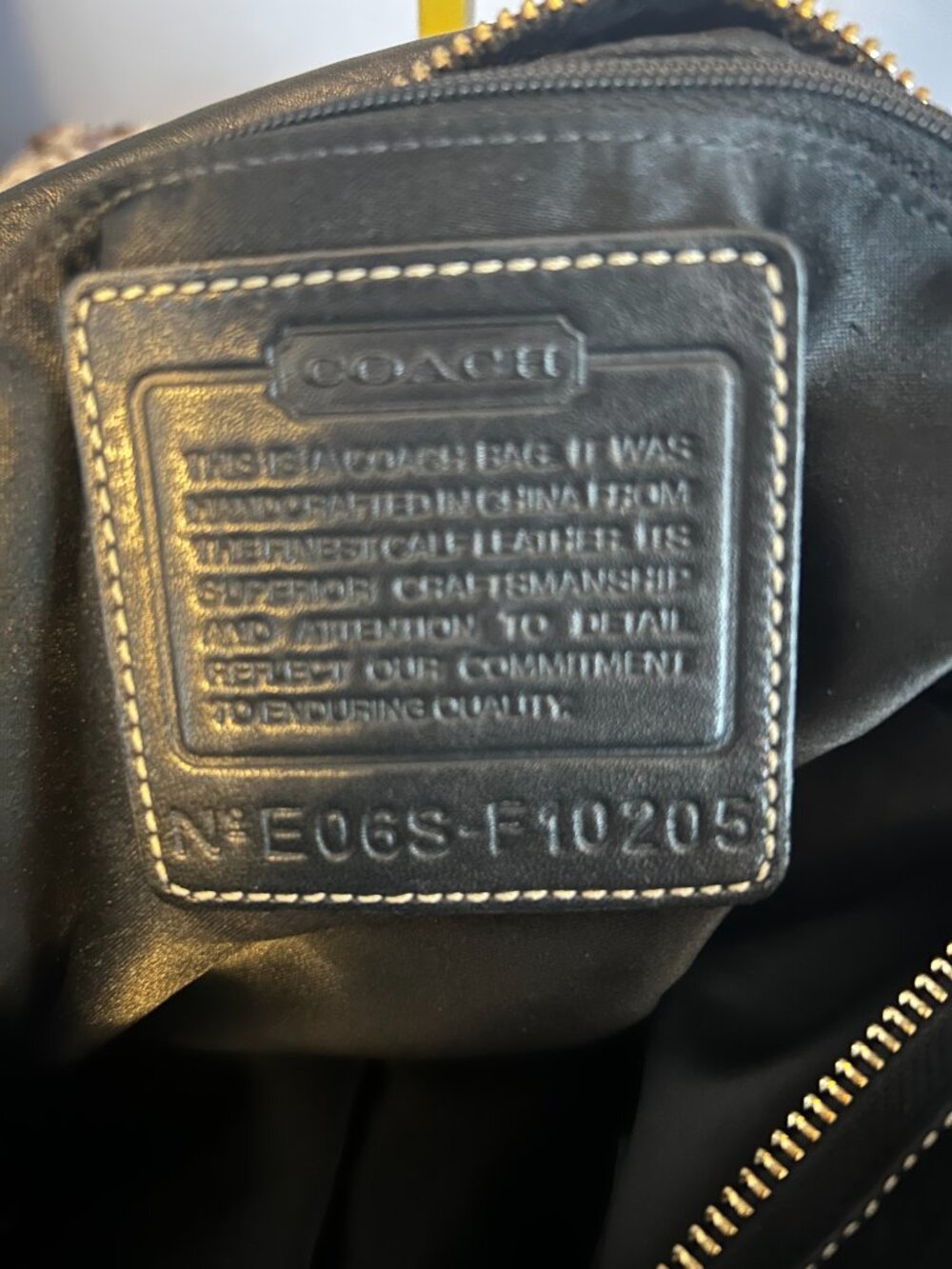 . Coach Hampton Hobo – Black Calf Leather – Gold ton Hardware – Vintage – Excel - Picture 3 of 10